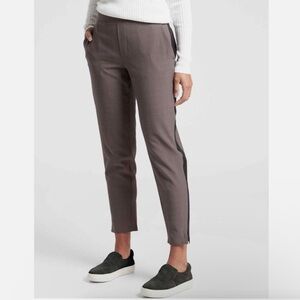 (12) Athleta Brooklyn Ankle Pant Brown Plaid Black Pull-on Large Fall Office
